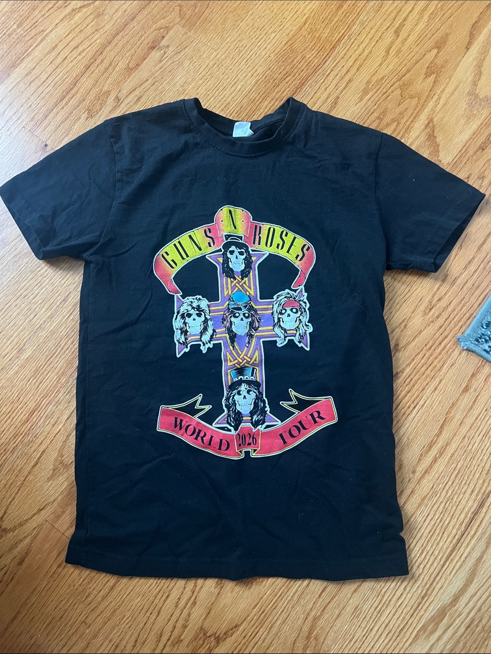 Guns N' Roses Black Short Sleeve Concert Graphic Tee Medium
